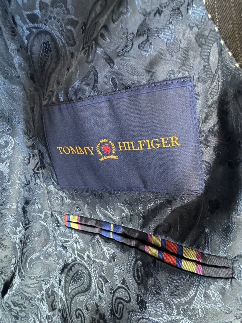 Tommy Hilfiger Mens Gray Pinstripe Wool Suit 43L W37 Colombia Business Office - Picture 5 of 11
